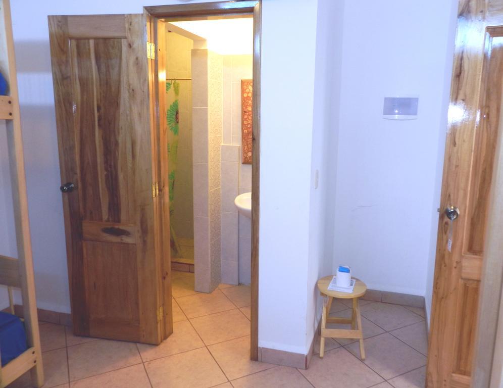 Hostal Yaku Montañita Zimmer foto