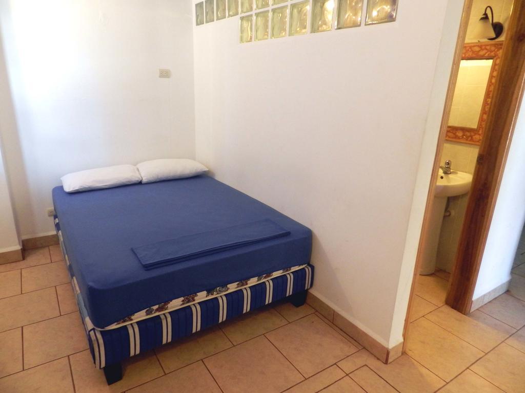 Hostal Yaku Montañita Zimmer foto